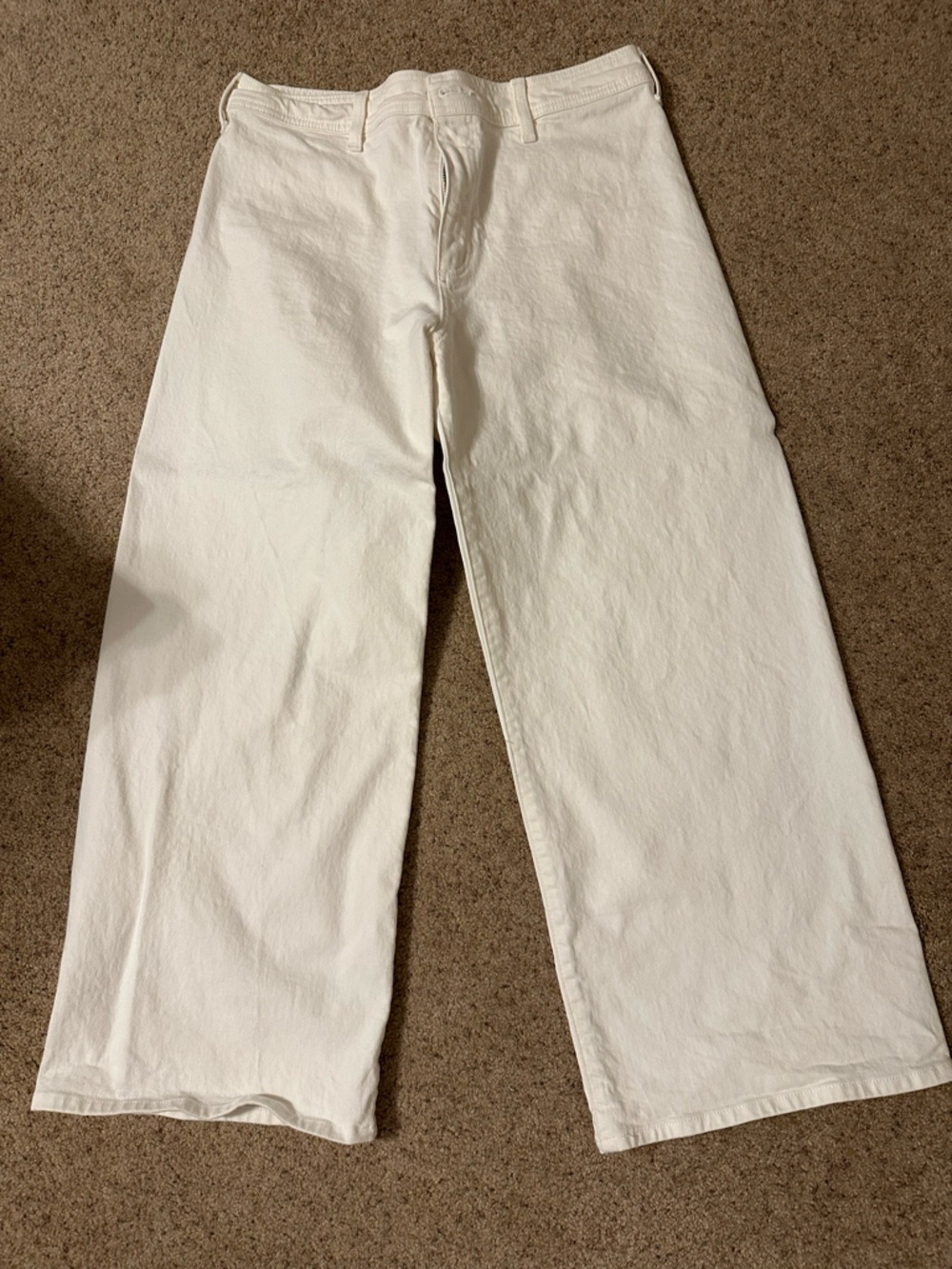 Cream White Wide-Leg Jeans